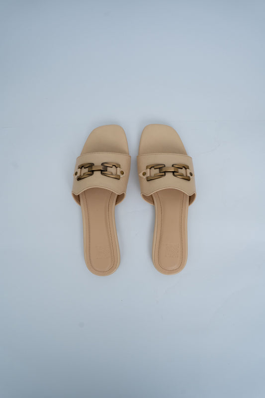 Metallic Chain Flats