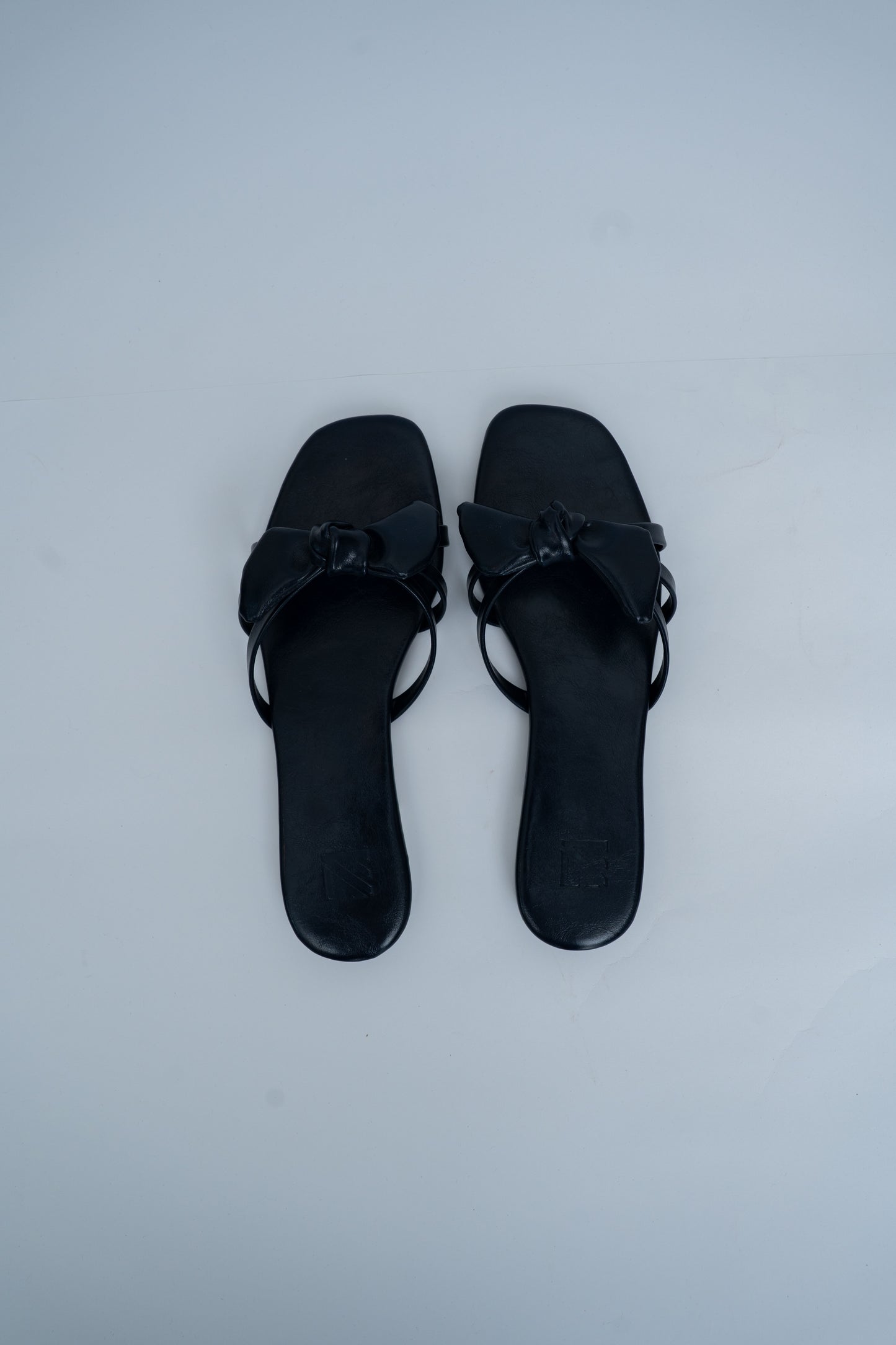 Glossy Bow flats