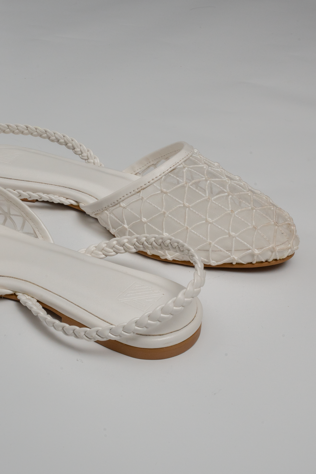 Mesh Net Slingback Flats